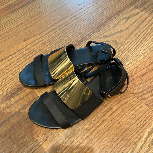 See by Chloé Black/Gold Flat Leather Sandals US 7 - Picture 2 of 5